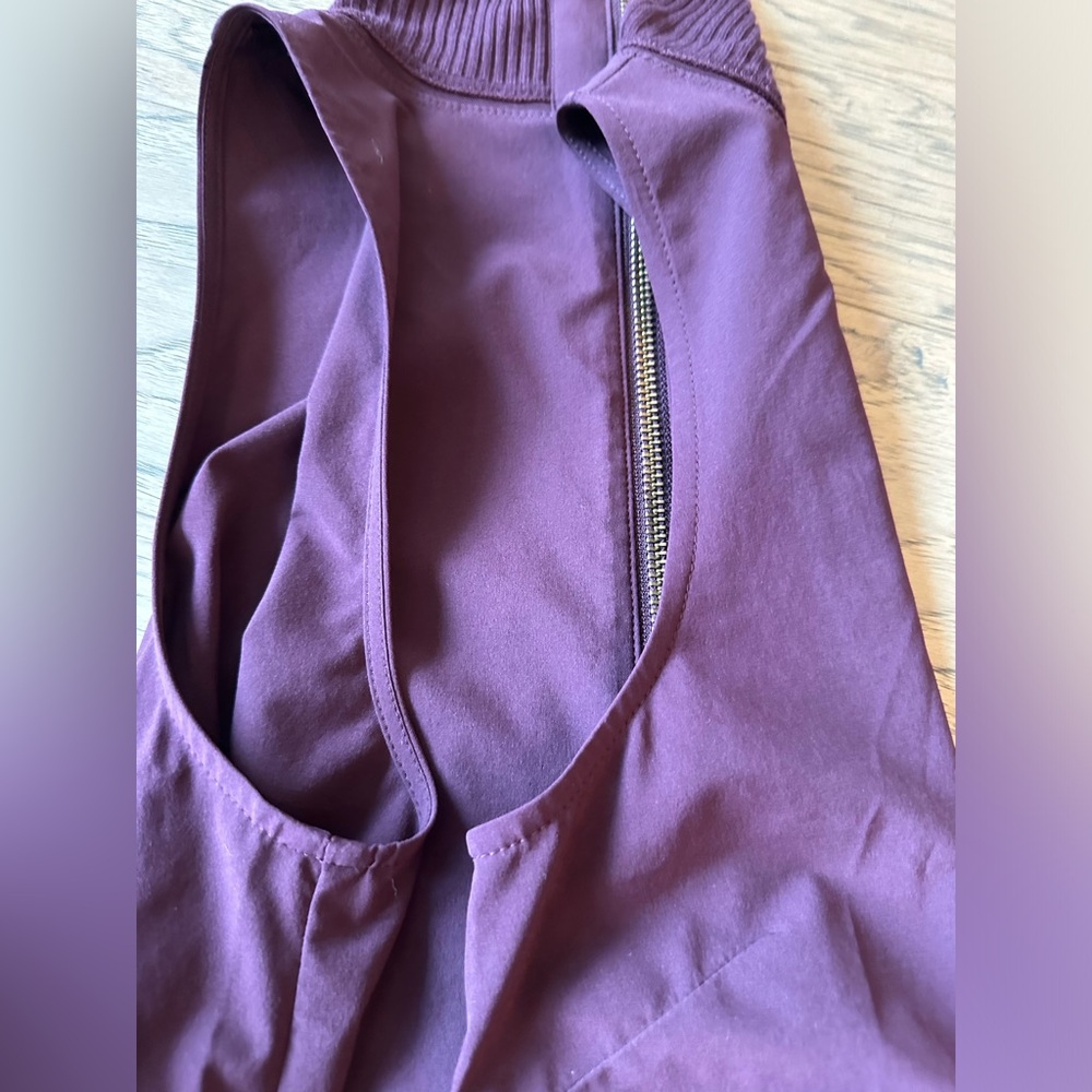 Athleta Initiative Dress, like new, modern, size XS, dark plum color - Picture 4 of 16